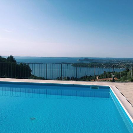 Casa Cecilia, 2 Bedrooms, 1 Bathroom, Lake View, Pool Gardone Riviera Exteriör bild